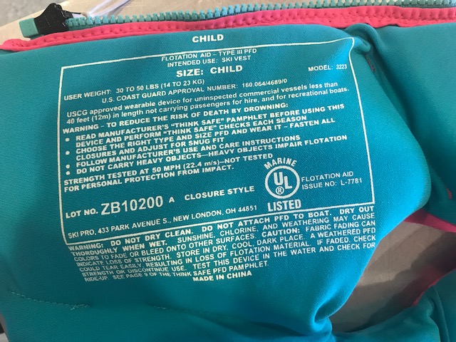 U.S. Coast Guard Approved Life Jacket (JPG)